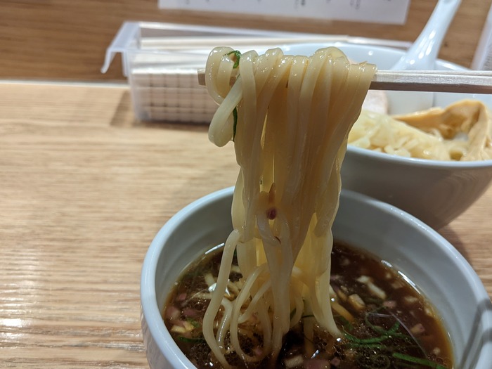 13hayashida043439472
