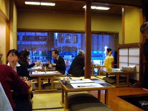 竹葉亭 銀座店の店内