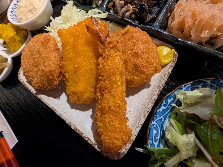 67momozono043341972