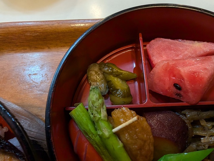 63umeya044337363