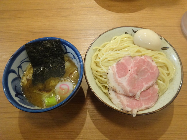 53suzu04068