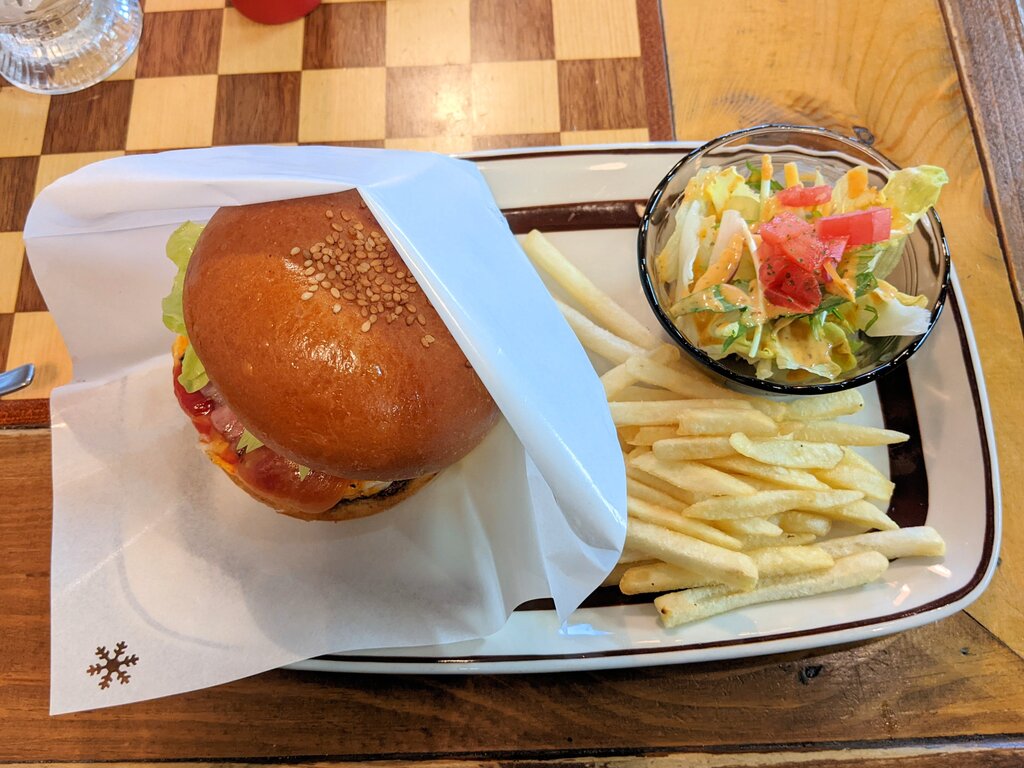 Hamburger Islet 中野 2 東京ブウブウking