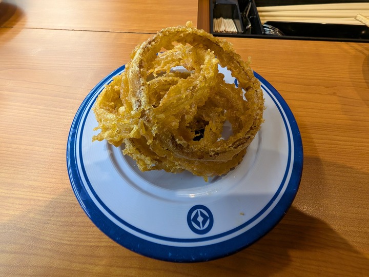 16kura041708773