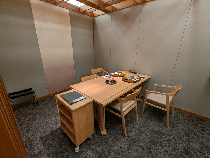 10seizan093840318