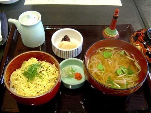 鰻まぶし丼と冷しうどんの定食