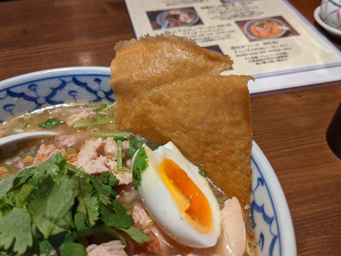 13tscafe041019575