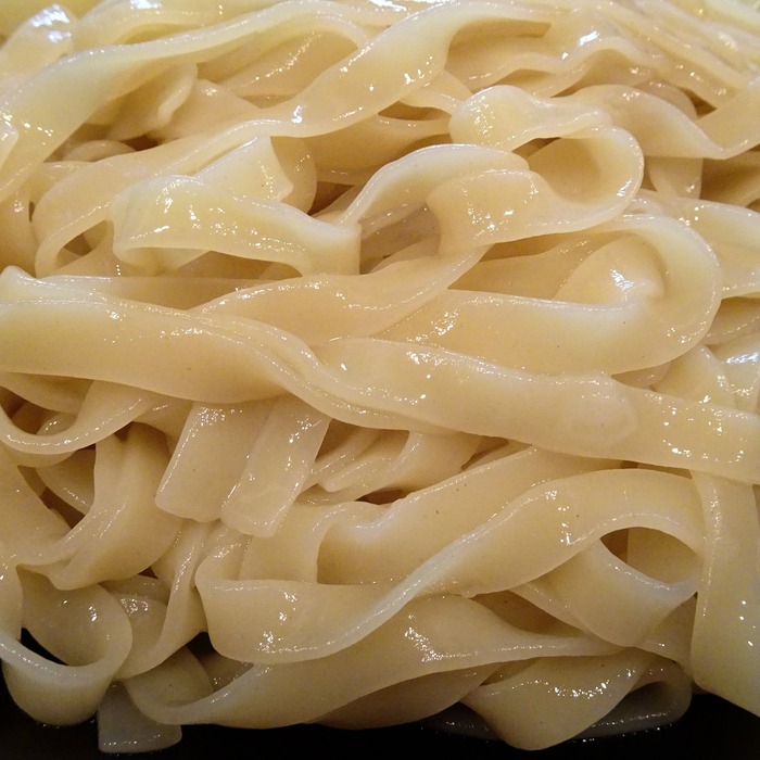 57momono02444