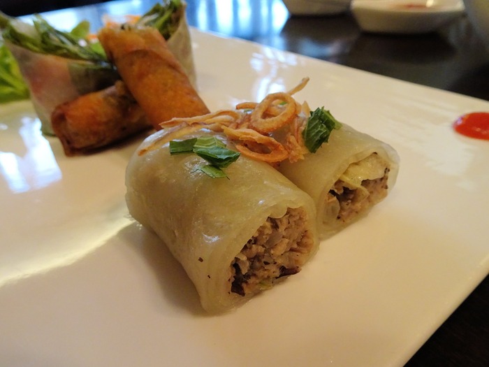 11mothai05682