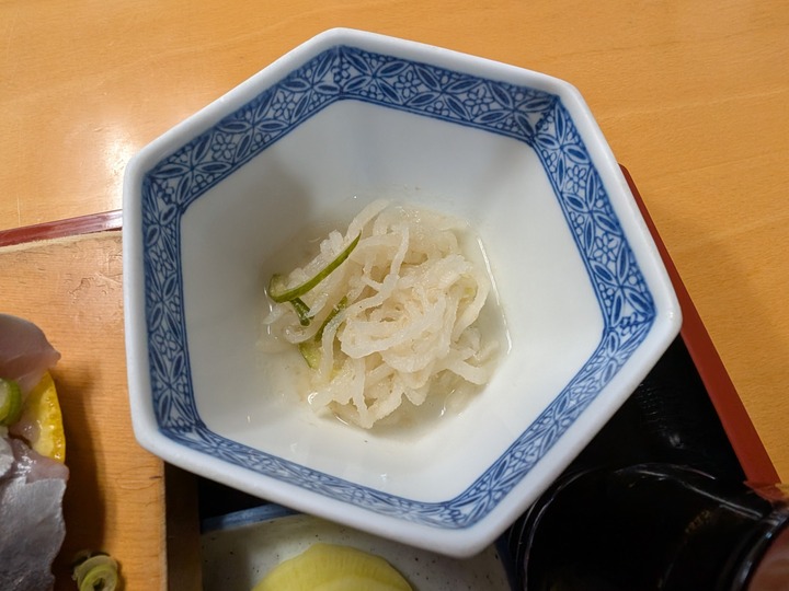 13umeya040032022