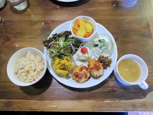 やさい食堂　ゴピナータ＠中野