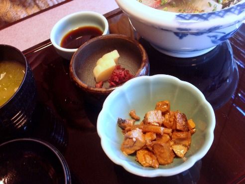 車屋別館＠新宿-おまかせ刺身丼