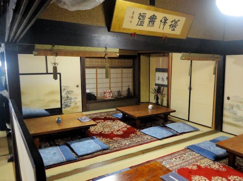 橋本屋＠室生口大野-室生寺前