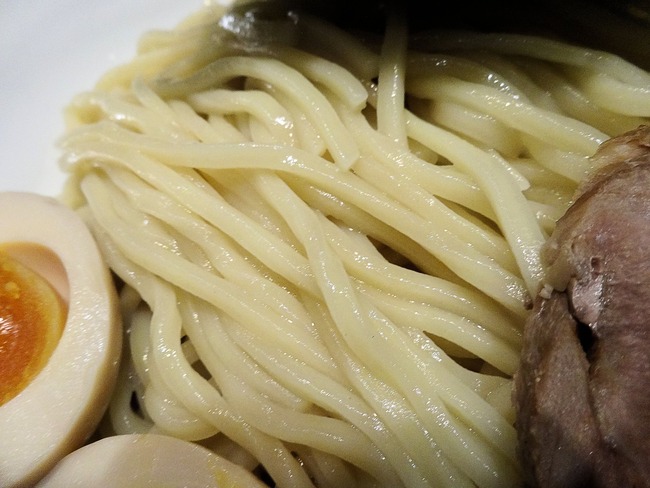 54nue04844