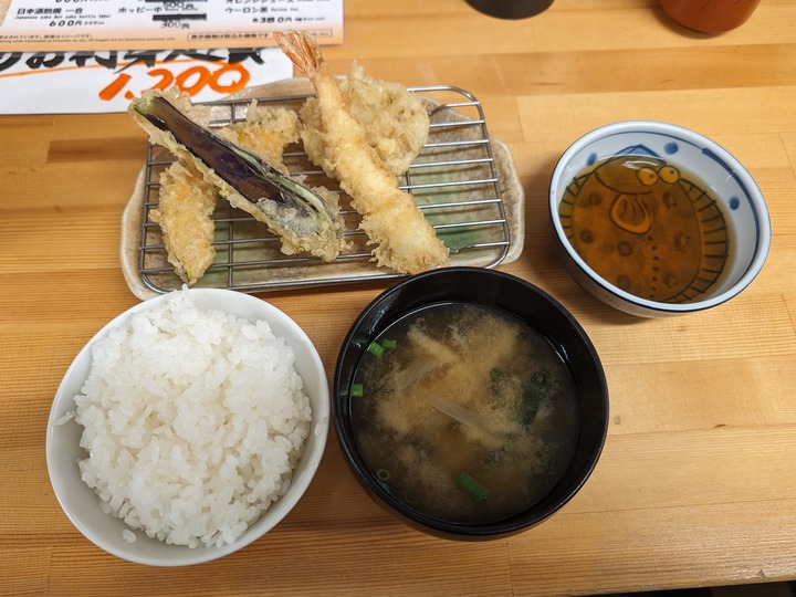 10chiyoda042242609