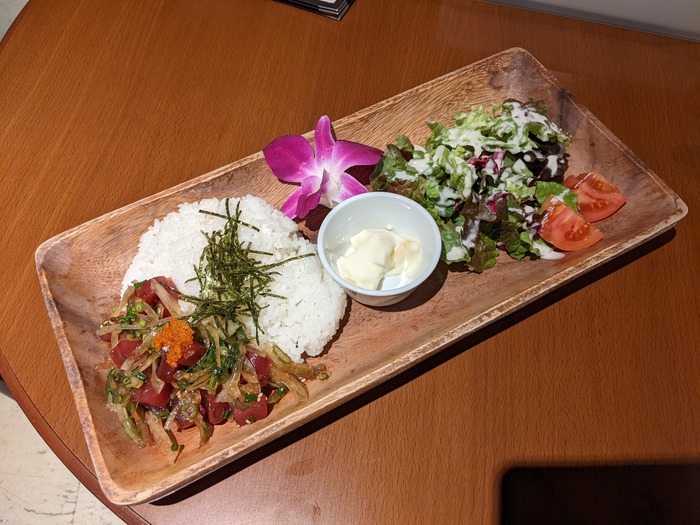 15mahaloa041714049