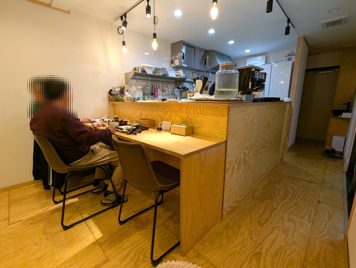 05komichi044126370