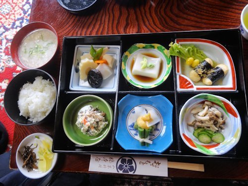 橋本屋＠室生口大野-室生寺前