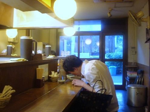 むろや@新宿御苑前-店内