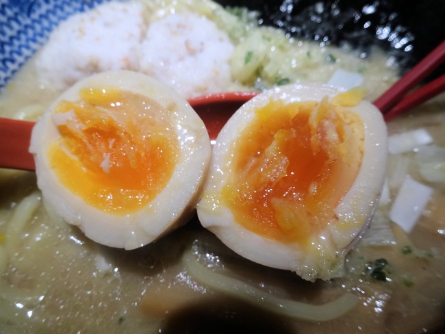 57tonibo00180