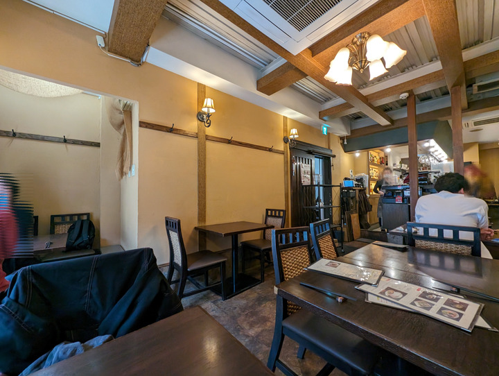 05mothai041928455