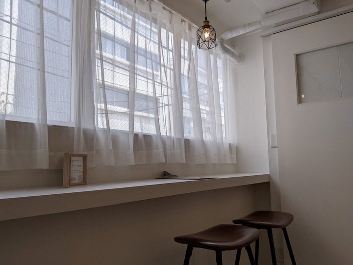 06nom041157079