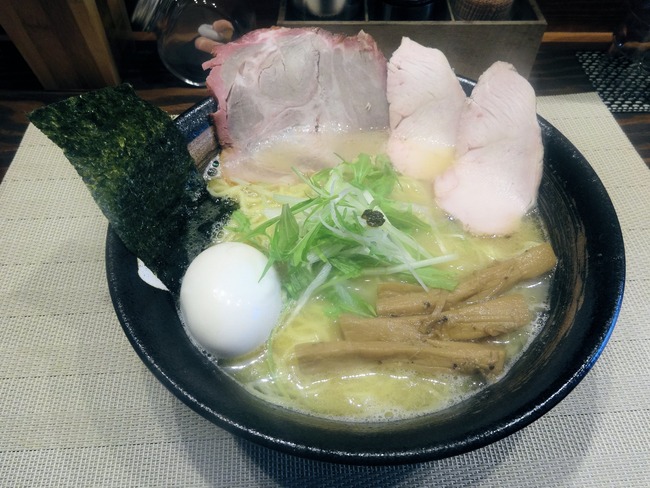 54kicho00129