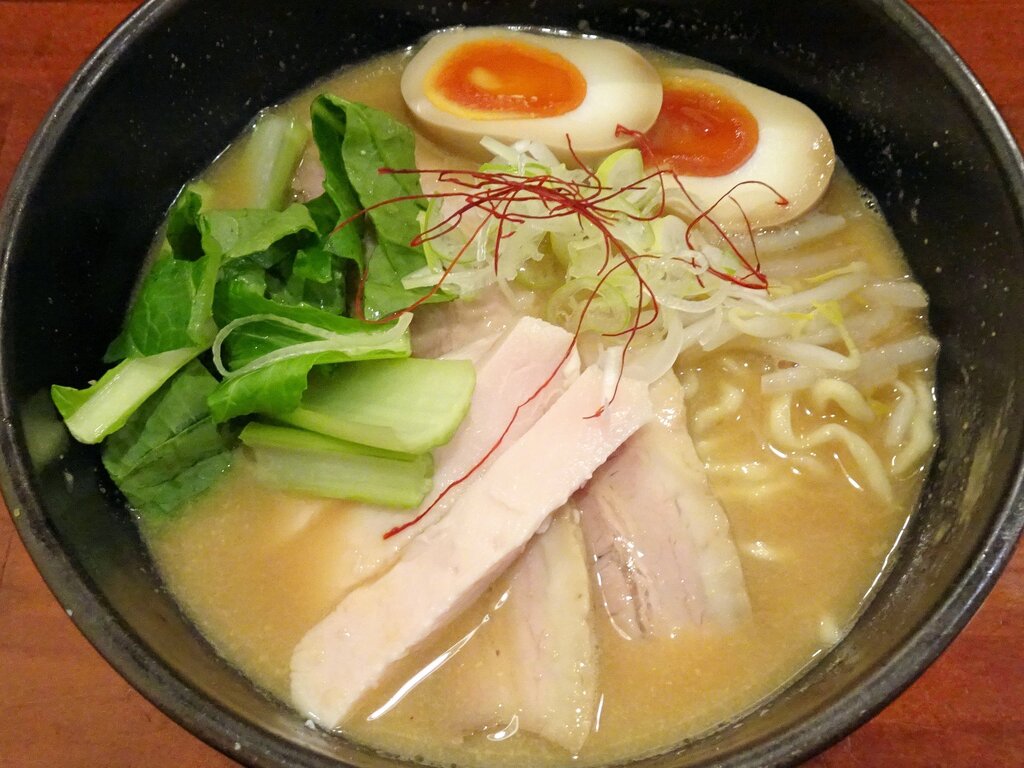 旬麺 しろ八 新宿御苑前 6 東京ブウブウking 旬麺 しろ八 新宿御苑前 6 東京ブウブウking