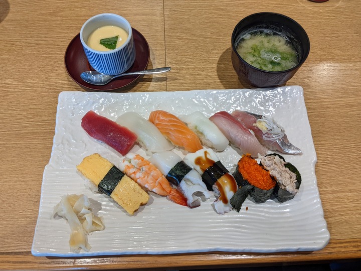 57momosushi044057377