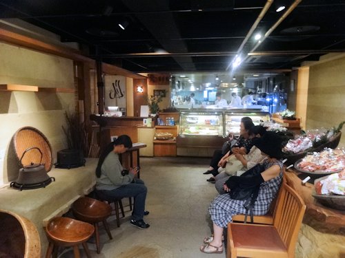 あえん 伊勢丹会館店 新宿三丁目 東京ブウブウking あえん 伊勢丹会館店 新宿三丁目 東京ブウブウking