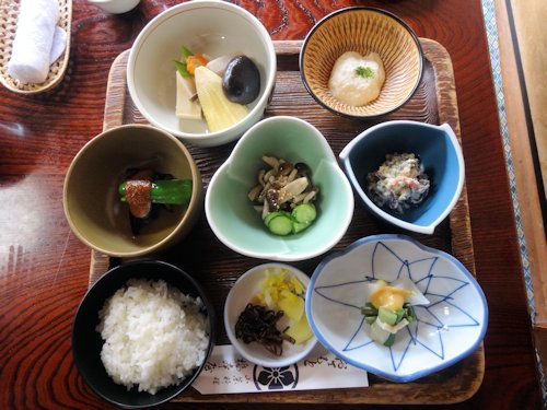 橋本屋＠室生口大野-室生寺前