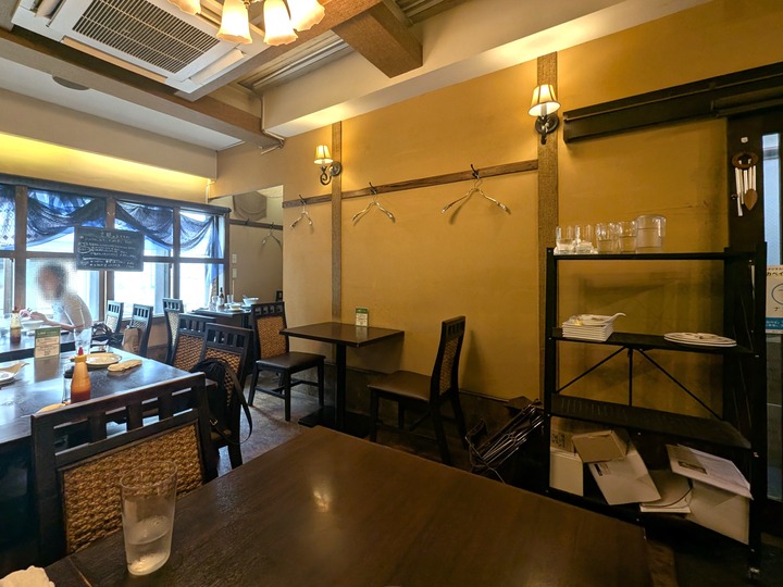 05mothai044553926