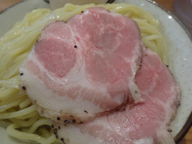 57suzu04076