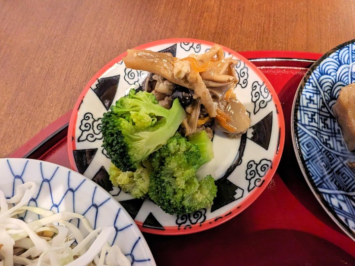 64momozono041150631