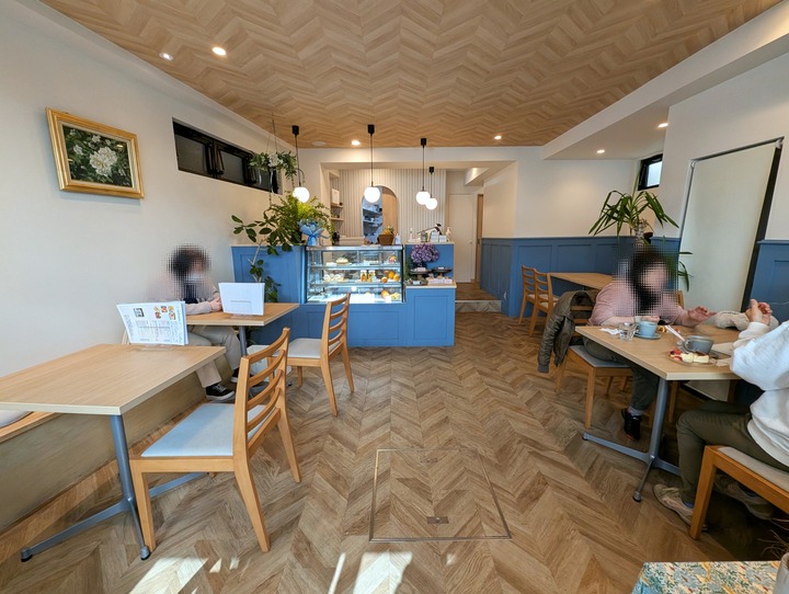 02emma041433270