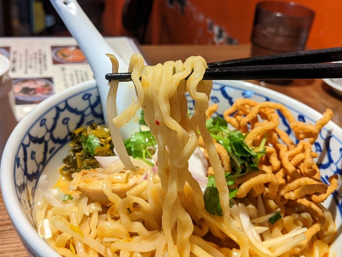 12spicycafe041127362