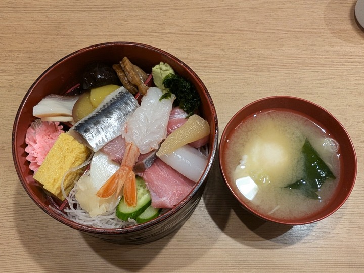 08mikawaya043318188