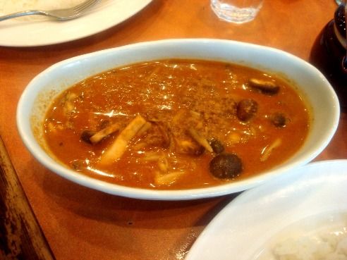 中野ヤミヤミカリー|5種の木の子と合挽き肉の森盛りカリー