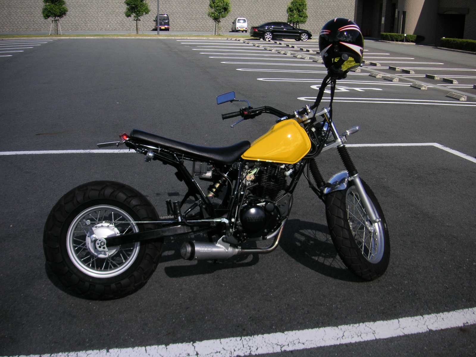 黄色い黄色いtw225 Goo Bike ほっと一息 恋するヘルメットのbunbun4649の日記