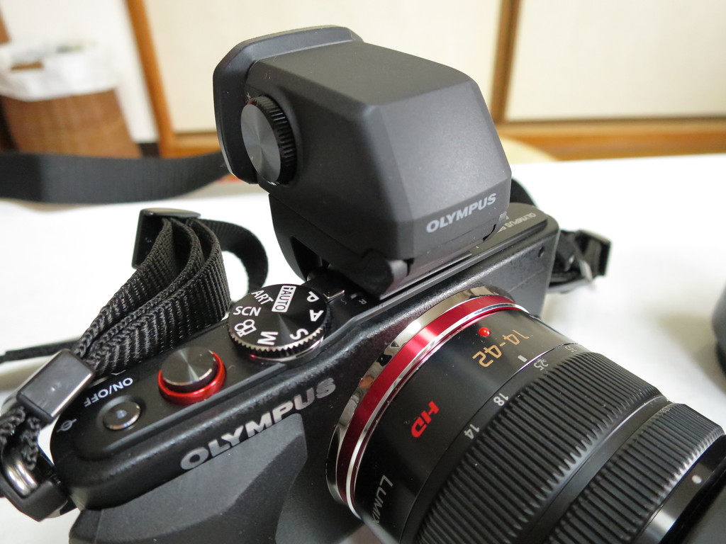 Olympus E-PL6(美品) 「おまけ」VF4(訳あり)付き Olympus E-PL6(美品) 「おまけ」VF4(訳あり)付き