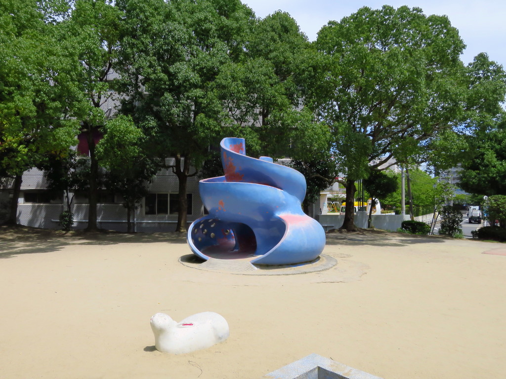 近所の公園めぐり まきふん公園 北摂の混沌