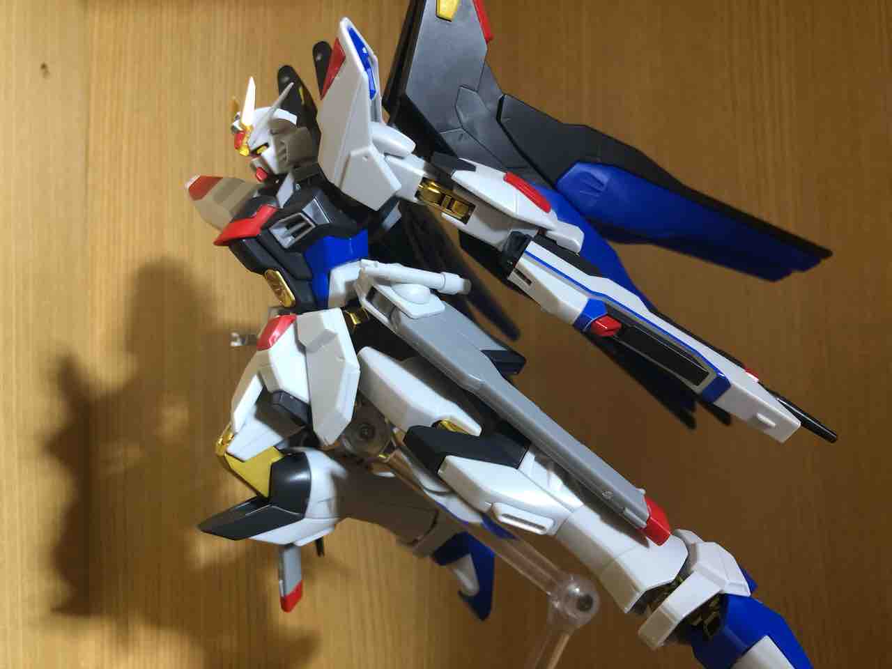 HGCE「ストライクフリーダムガンダム 光の翼DXエディション HGCE「ストライクフリーダムガンダム 光の翼DXエディション