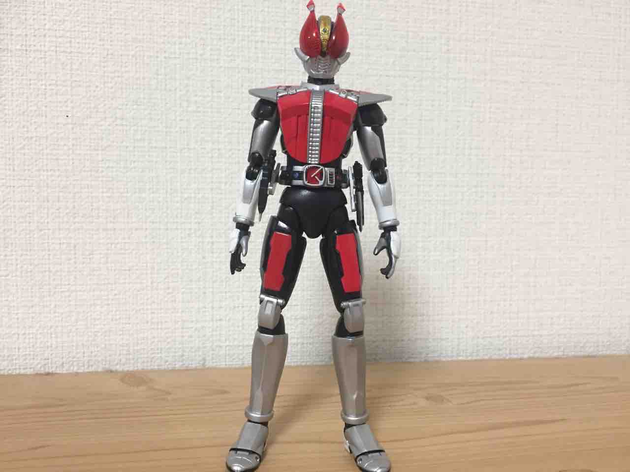 S.H.Figuarts「仮面ライダー電王 ソードフォーム」レビュー : 喪系なかれら