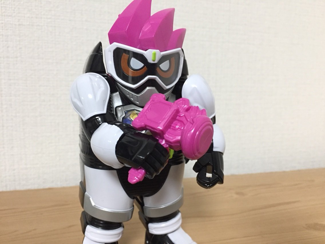 レベルアップライダーシリーズ「仮面ライダーエグゼイド」レビュー