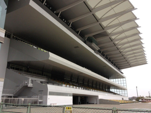 もーすぐ完成 中京競馬場な話 Bunkle Net Blog もーすぐ完成 中京競馬場な話 Bunkle Net Blog