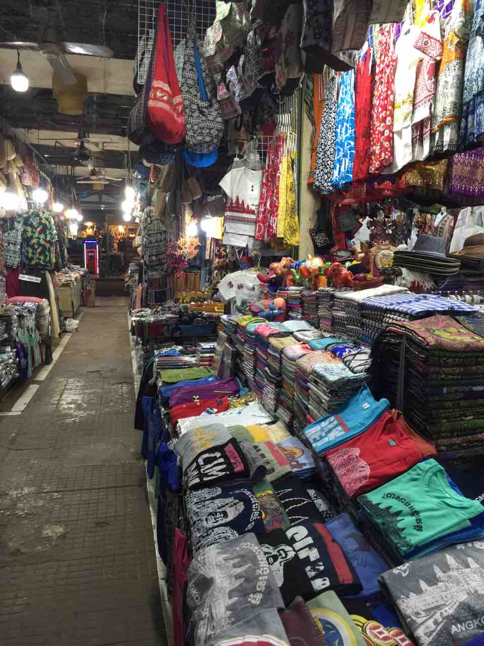 アンコールワットのオススメ日本語ガイドトム 772 カンボジア アンコールワット シェムリアップのナイトライフ アンコールワット日本語ガイドトム ブンラットのブログ アンコールワット現地ツアー アンコールワットのオススメ日本語ガイドトム 772 カンボジア アンコールワット シェムリアップのナイトライフ アンコールワット日本語ガイドトム ブンラットのブログ アンコールワット現地ツアー