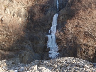 P1130017松木沢左岸の氷瀑