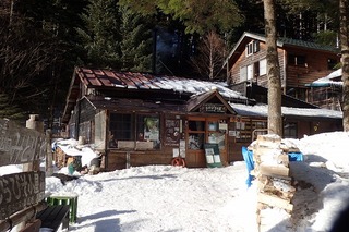 s-59-しらびそ小屋P2211678