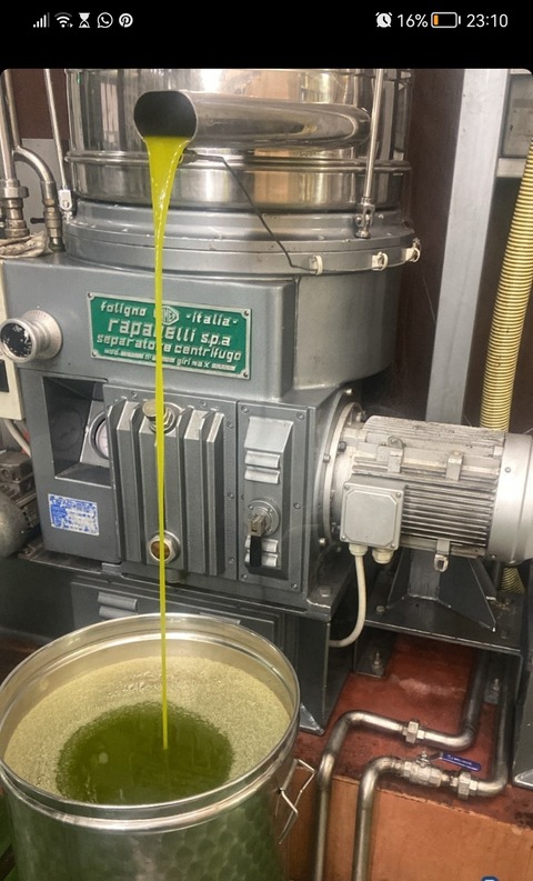 25105255-2D9F-416A-8074-C3DD2148131F