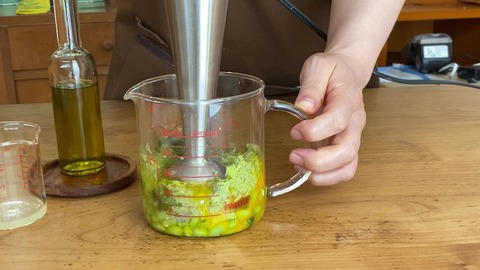 IMG_0530 - Trim - frame at 0m0s