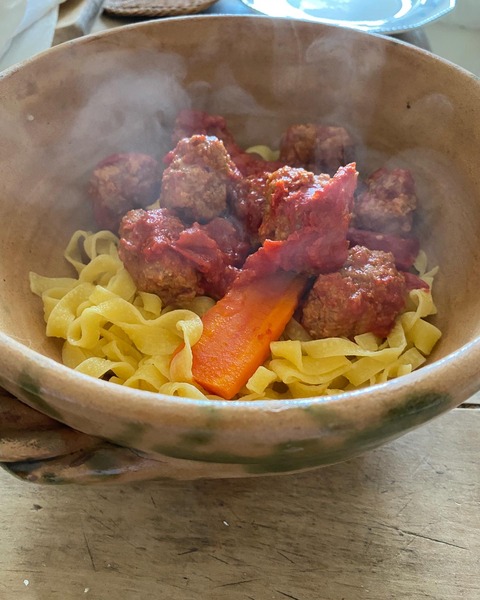 FA77EEE6-27C1-4D24-90E3-6FC85CEED147